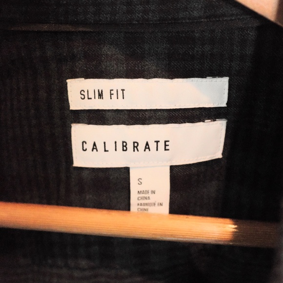 Calibrate Button up - Picture 2 of 5